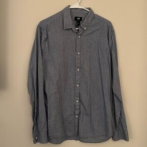 H&M dress up shirt size large